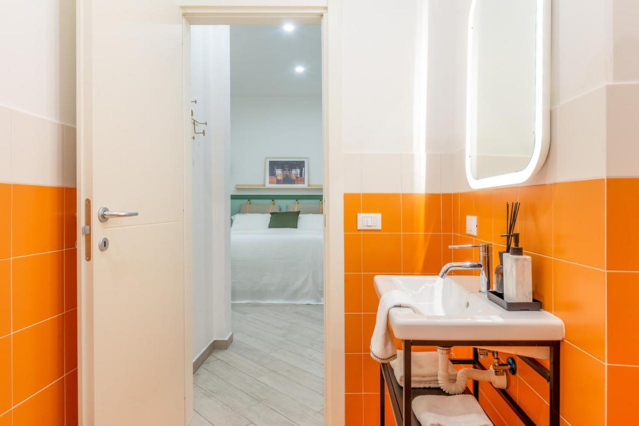 Lovely And Tiny Pied-A-Terre In The City Center Trieste Eksteriør bilde